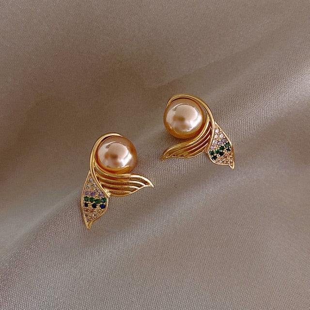 Earring in multiple shapes of metal and crystal - HABASH FASHION
